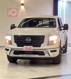 نيسان تيتان